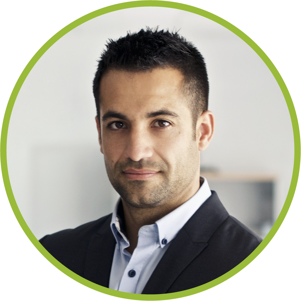 Adria Miralves, Marketing Manager